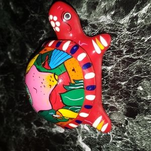 Isidoro Mexico Hand Painted Folk Art Terracotta Lidded Trinket Box Turtle